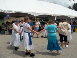 Community Dancing